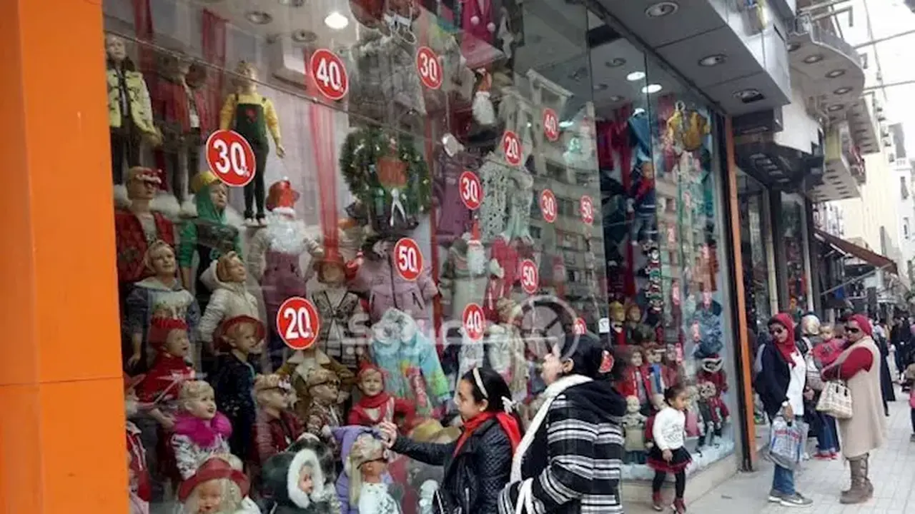 شعبة المستوردين: تمديد ساعات العمل حتى 11 مساءً يعزز حركة المبيعات وتنشيطها